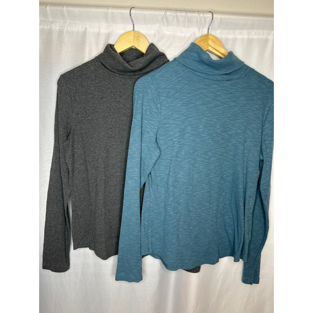 Gap Lot of 2 Ribbed Turtlenecks, LARGE Preppy Minimalist Basic Layer Gray Blue